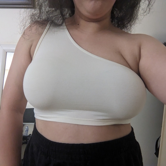 Cream One  Shoulder Crop Top - Picture 2 of 6